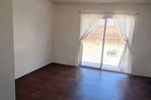 6225 Mariposa, 29 Palms MCB, CA 92277 - Photo 5