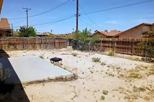 6225 Mariposa, 29 Palms MCB, CA 92277 - Photo 19