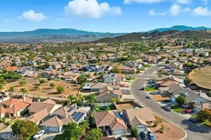 24884 Butterchurn, Wildomar, CA 92595 - Photo 13