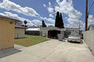 11107 Duncan Ave, Lynwood, CA 90262 - Photo 11