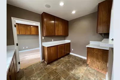 4652 Katella, Los Alamitos, CA 90720 - Photo 5