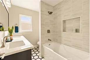 16616 Ermanita Ave, Torrance, CA 90504 - Photo 43