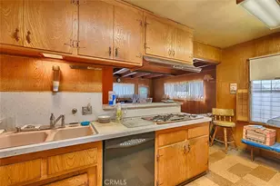 8006 Hooper, Los Angeles, CA 90001 - Photo 23