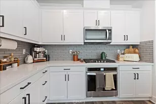21021 Bison Mesa, Riverside, CA 92507 - Photo 7