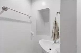 15910 Godwin Ct, Fountain Valley, CA 92708 - Photo 21