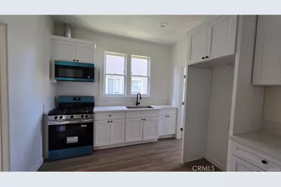 973 N Park, Long Beach, CA 90813 - Photo 11