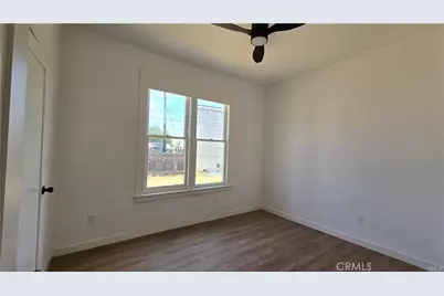 973 N Park, Long Beach, CA 90813 - Photo 13