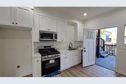 1034 Beacon, Los Angeles, CA 90015 - Photo 9