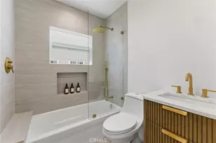 1431 W 90th, Los Angeles, CA 90047 - Photo 21