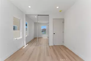 1431 W 90th, Los Angeles, CA 90047 - Photo 19