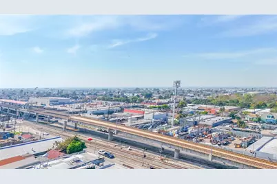 1712 E 57th, Los Angeles, CA 90058 - Photo 29
