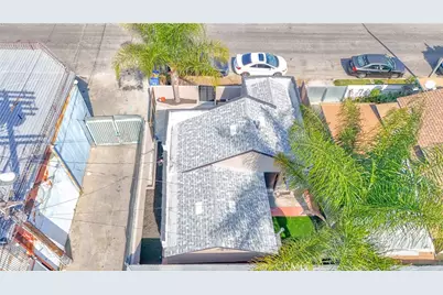 1712 E 57th, Los Angeles, CA 90058 - Photo 27
