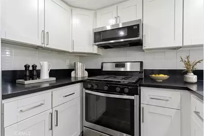 18209 Sierra Highway #30, Canyon Country, CA 91351 - Photo 19