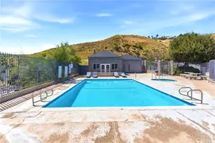 18209 Sierra Hwy, Canyon Country, CA 91351 - Photo 57