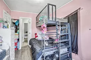 16853 Forest, Victorville, CA 92395 - Photo 19
