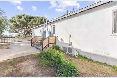 13206 S Vermont, Gardena, CA 90247 - Photo 3