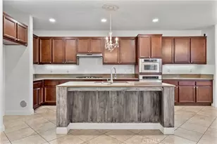 53051 Imperial, Lake Elsinore, CA 92532 - Photo 9