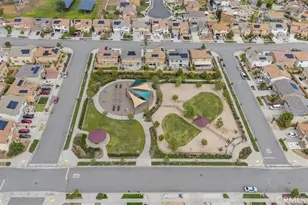 16912 Backwater Ln, Fontana, CA 92336 - Photo 41