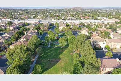 4696 Parkscape, Riverside, CA 92505 - Photo 17