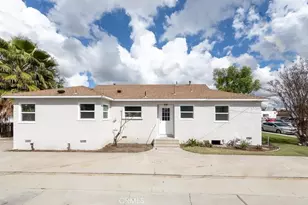 21719 Hawaiian, Hawaiian Gardens, CA 90716 - Photo 3