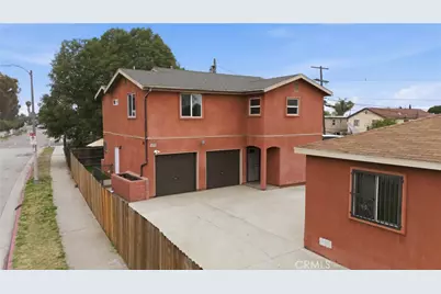 321 111 Place, Los Angeles, CA 90061 - Photo 3
