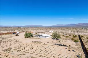 3575 Desert Villa, 29 Palms MCB, CA 92277 - Photo 29