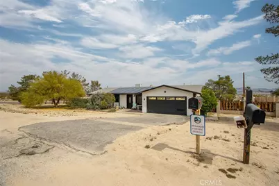 72912 Manana, 29 Palms MCB, CA 92277 - Photo 9