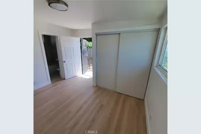 246 E 87th Place, Los Angeles, CA 90003 - Photo 13