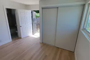 246 E 87th Pl, Los Angeles, CA 90003 - Photo 13