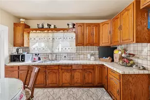 1131 Echo Park Ave, County - Los Angeles, CA 90026 - Photo 15