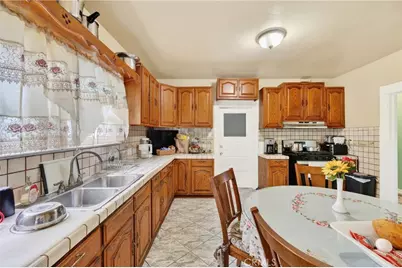 1131 Echo Park Ave, County - Los Angeles, CA 90026 - Photo 13