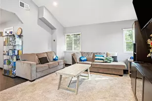 1926 Windsor, Pomona, CA 91767 - Photo 19