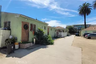 9324 Firth, Los Angeles, CA 90002 - Photo 23