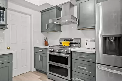 1012 N Scott Avenue, Montebello, CA 90640 - Photo 13