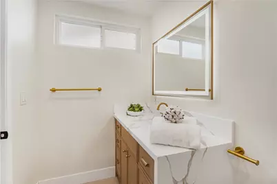 9631 Indian Wells, Huntington Beach, CA 92646 - Photo 11