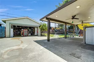 8082 San Hacienda Cir, Buena Park, CA 90620 - Photo 21