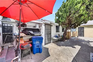 209 W 89th, Los Angeles, CA 90003 - Photo 27