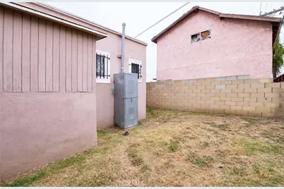 244 E 118th, Los Angeles, CA 90061 - Photo 29