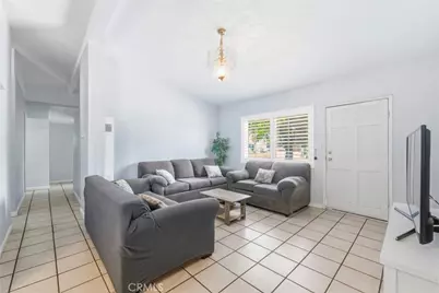 10363 Wagner Way, Riverside, CA 92505 - Photo 3