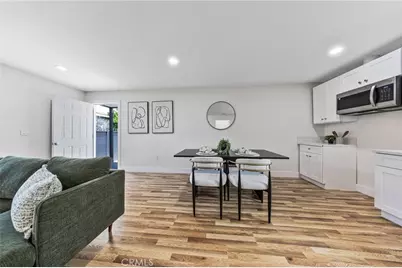 126 &126 1/2 W Century Boulevard, Los Angeles, CA 90003 - Photo 29
