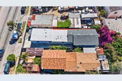 126 &126 1/2 W Century Boulevard, Los Angeles, CA 90003 - Photo 45