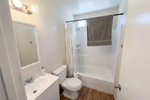 511 1/2 Bayport St, Carson, CA 90745 - Photo 5