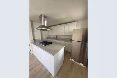840 W 81st, Los Angeles, CA 90044 - Photo 9