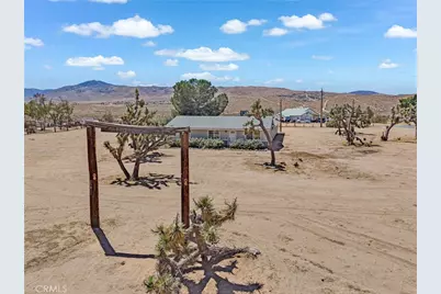 25811 Del Sol, Apple Valley, CA 92308 - Photo 33