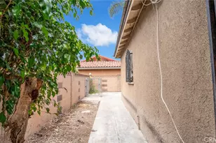8331 Jackson, Paramount, CA 90723 - Photo 41