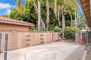 8331 Jackson, Paramount, CA 90723 - Photo 43