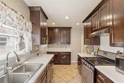 3090 Lynwood, Lynwood, CA 90262 - Photo 13