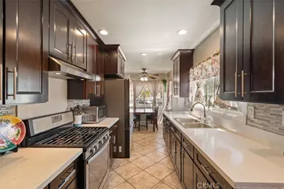 3090 Lynwood, Lynwood, CA 90262 - Photo 11