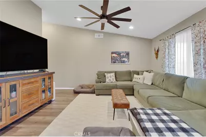 2212 Falcon, Barstow, CA 92311 - Photo 7