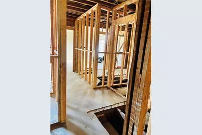 8721 Crenshaw Boulevard, Inglewood, CA 90305 - Photo 5
